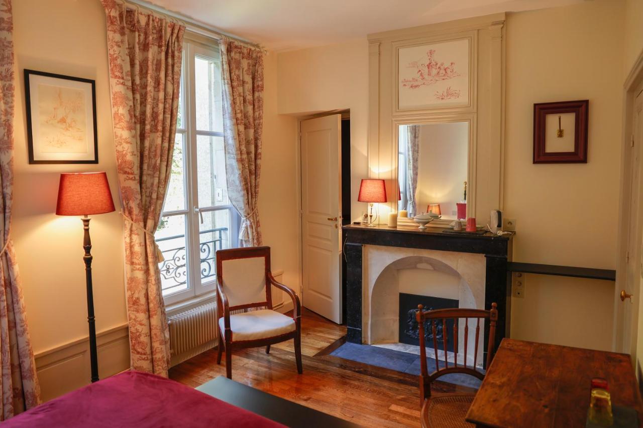 Le Gite Du Bas Manoir Bretteville-sur-Odon Экстерьер фото